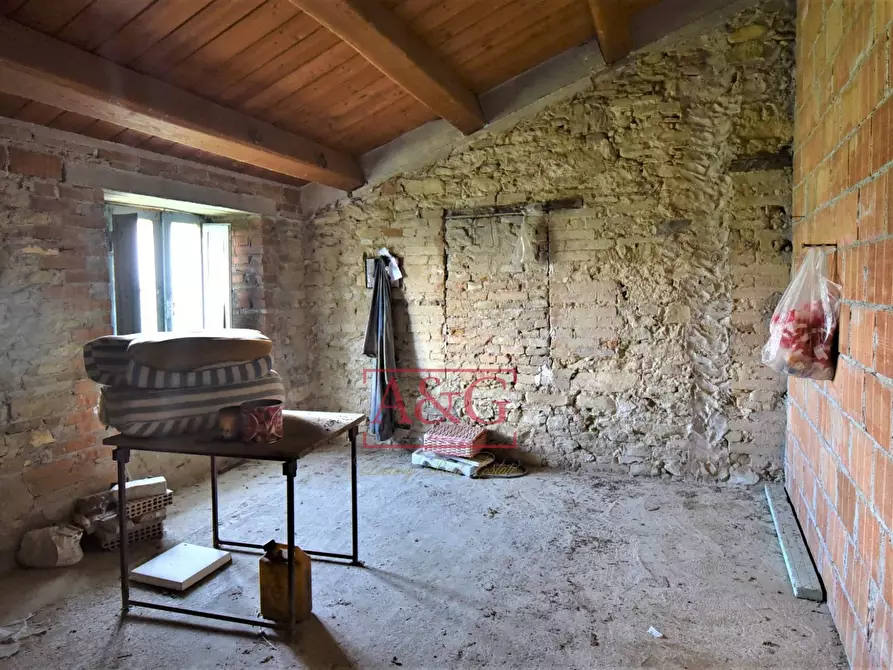 Immagine 12 di Appartamento in vendita  in Località Villa Francucci a Amandola