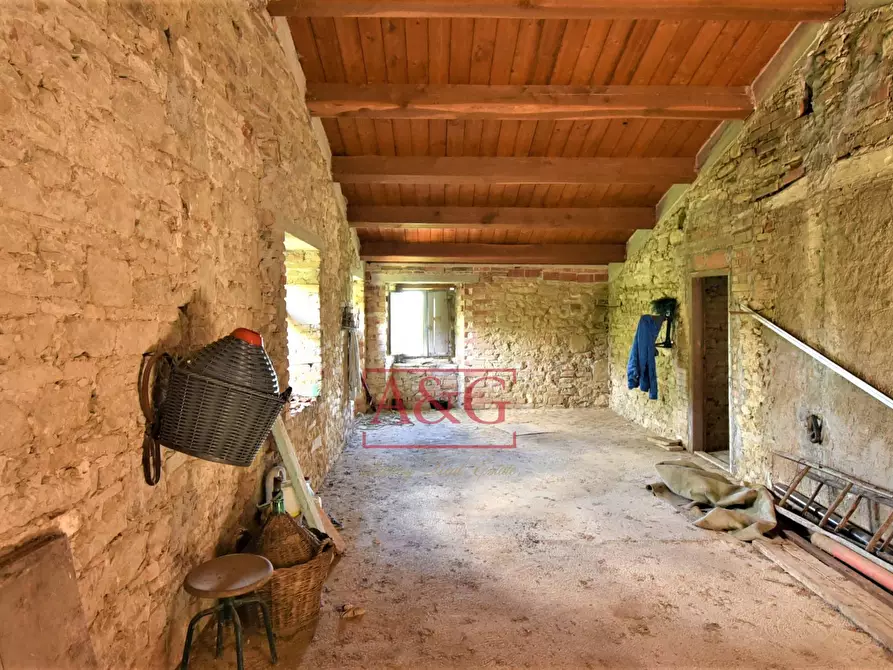 Immagine 10 di Appartamento in vendita  in Località Villa Francucci a Amandola