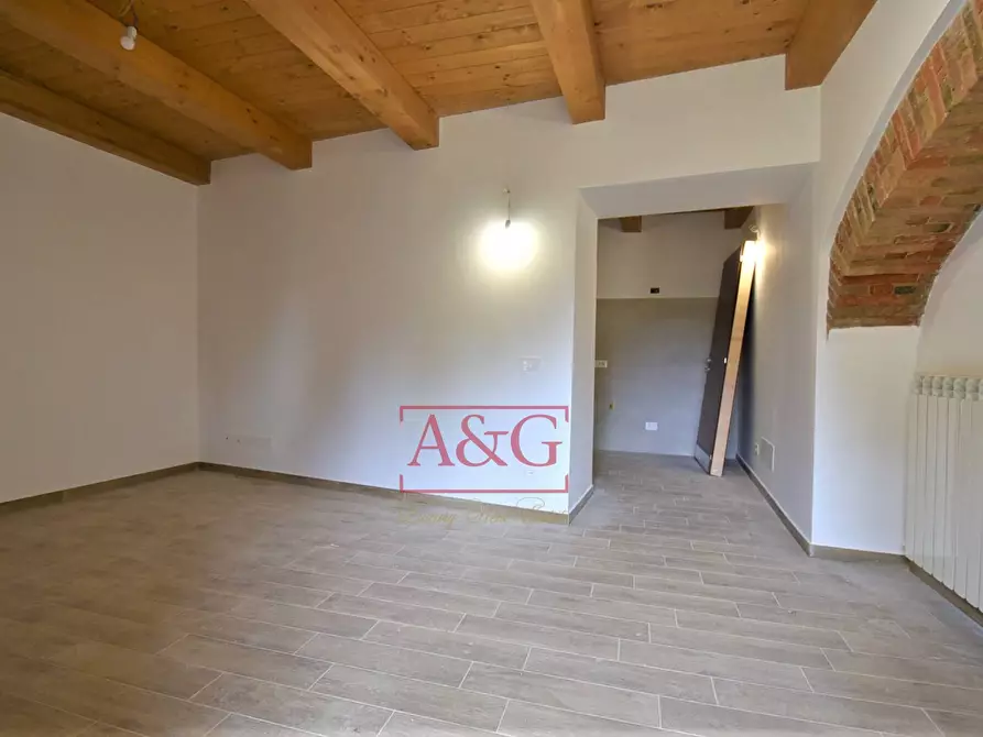 Immagine 24 di Casa indipendente in vendita  in VILLA SALVI a Amandola