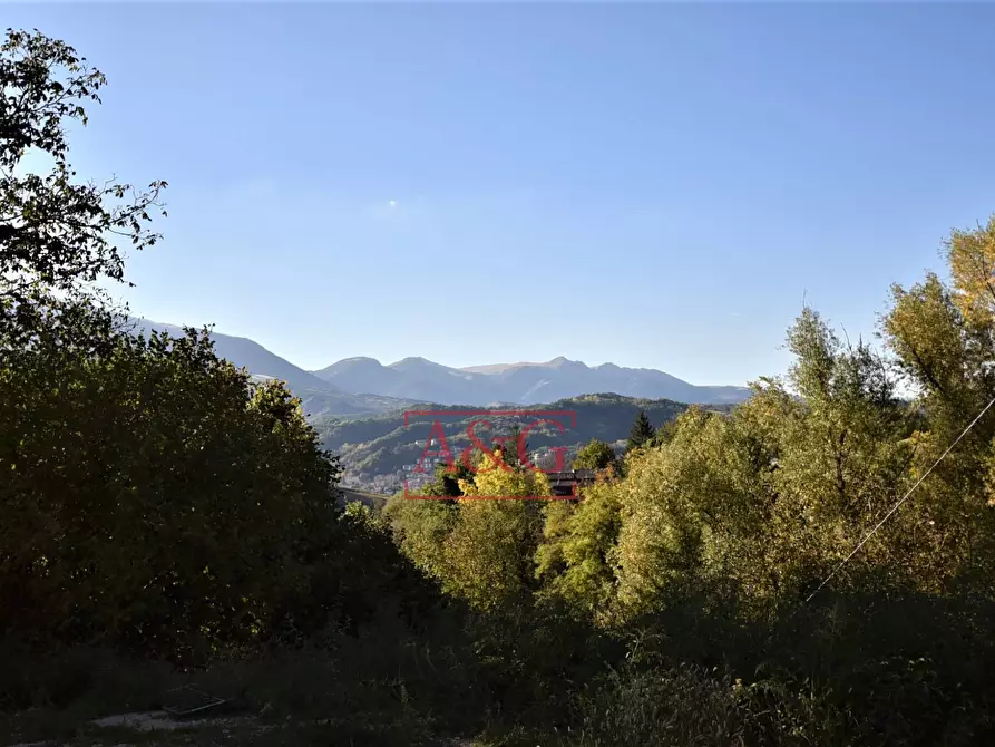 Immagine 31 di Casa indipendente in vendita  in VILLA SALVI a Amandola