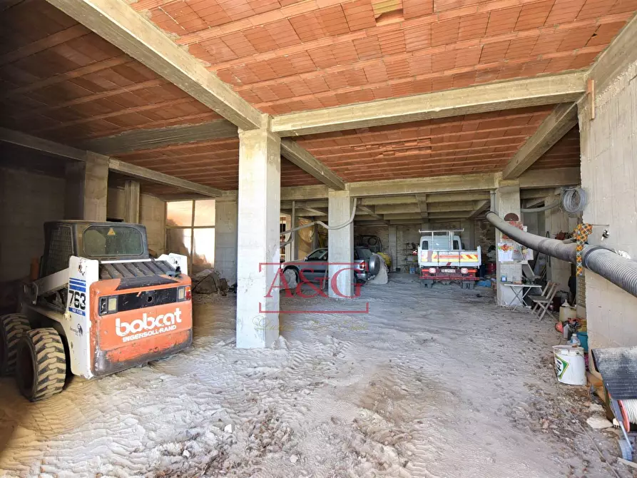 Immagine 111 di Villa in vendita  in contrada Pretattoni snc a Montefortino