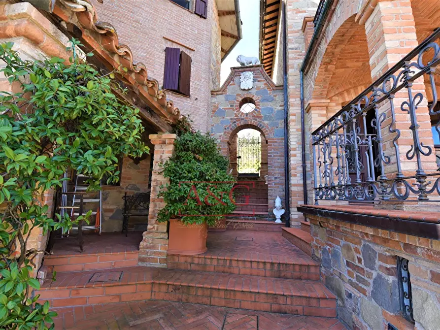 Immagine 40 di Villa in vendita  in contrada Pretattoni snc a Montefortino