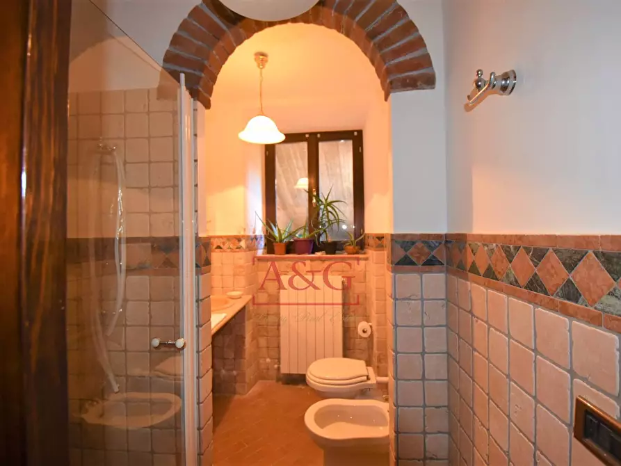 Immagine 46 di Villa in vendita  in contrada Pretattoni snc a Montefortino