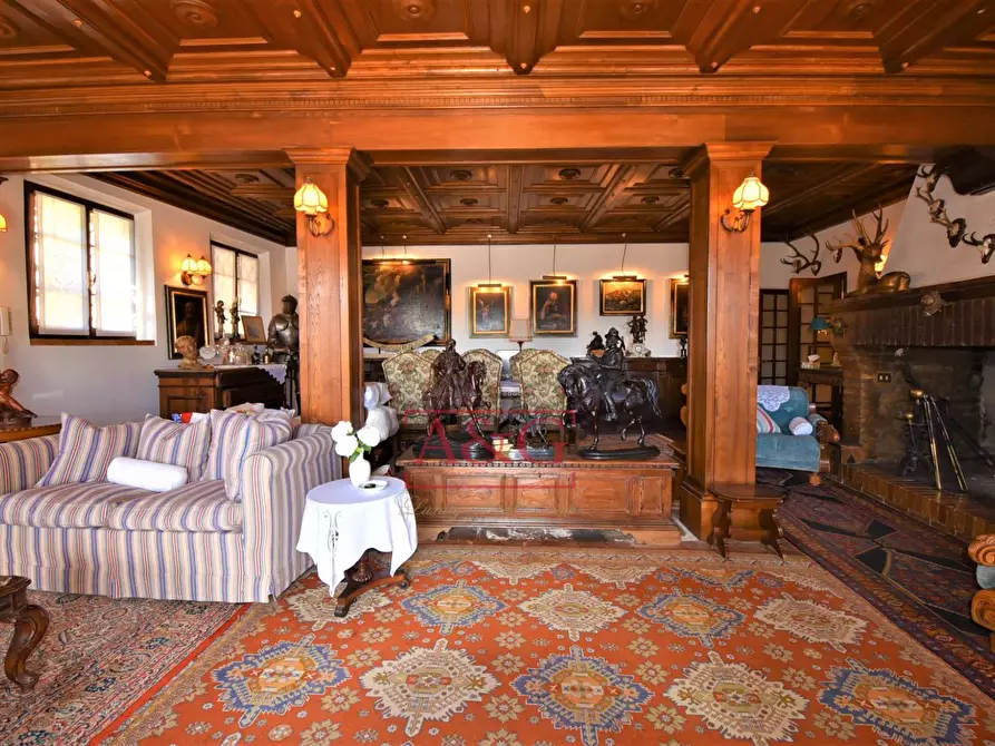 Immagine 55 di Villa in vendita  in contrada Pretattoni snc a Montefortino