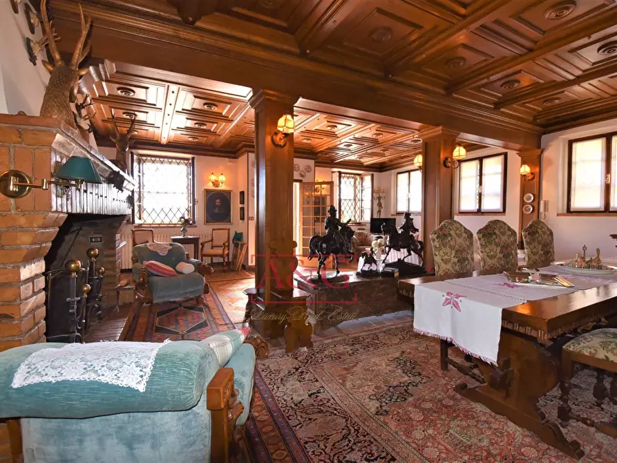 Immagine 58 di Villa in vendita  in contrada Pretattoni snc a Montefortino