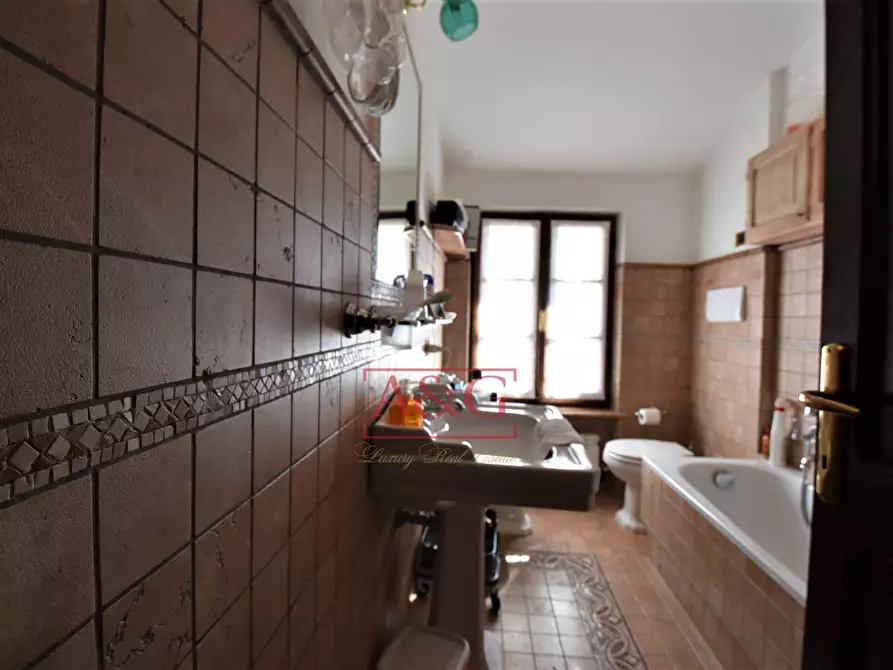 Immagine 72 di Villa in vendita  in contrada Pretattoni snc a Montefortino