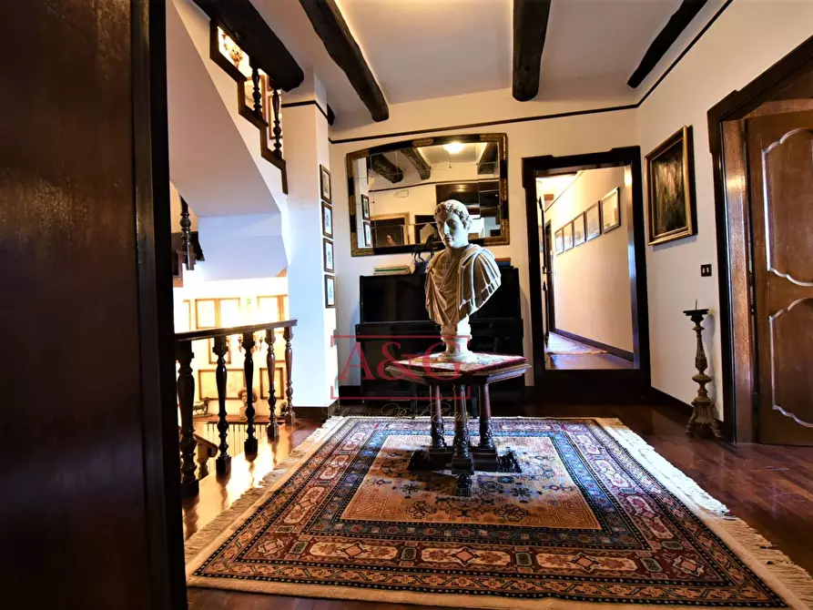 Immagine 75 di Villa in vendita  in contrada Pretattoni snc a Montefortino