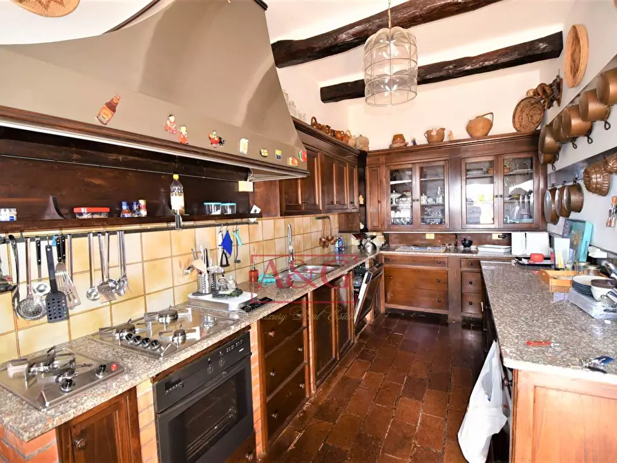 Immagine 83 di Villa in vendita  in contrada Pretattoni snc a Montefortino