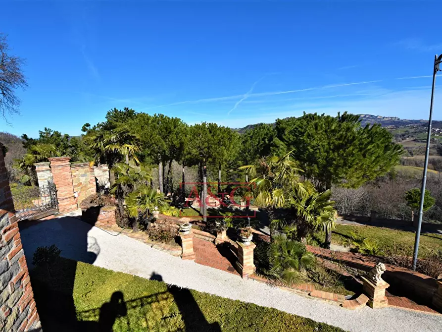 Immagine 99 di Villa in vendita  in contrada Pretattoni snc a Montefortino