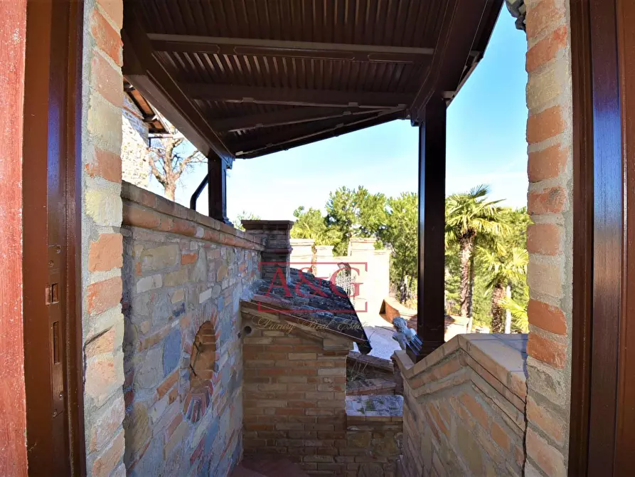 Immagine 109 di Villa in vendita  in contrada Pretattoni snc a Montefortino