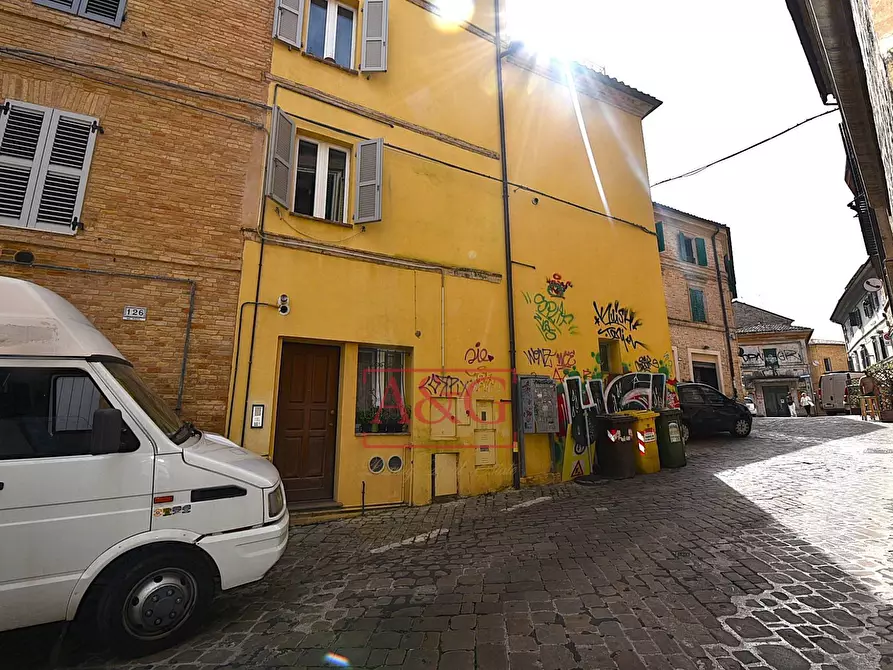 Immagine 18 di Appartamento in vendita  in Piaggia Pompeo e Pietro Paolo Floriani a Macerata