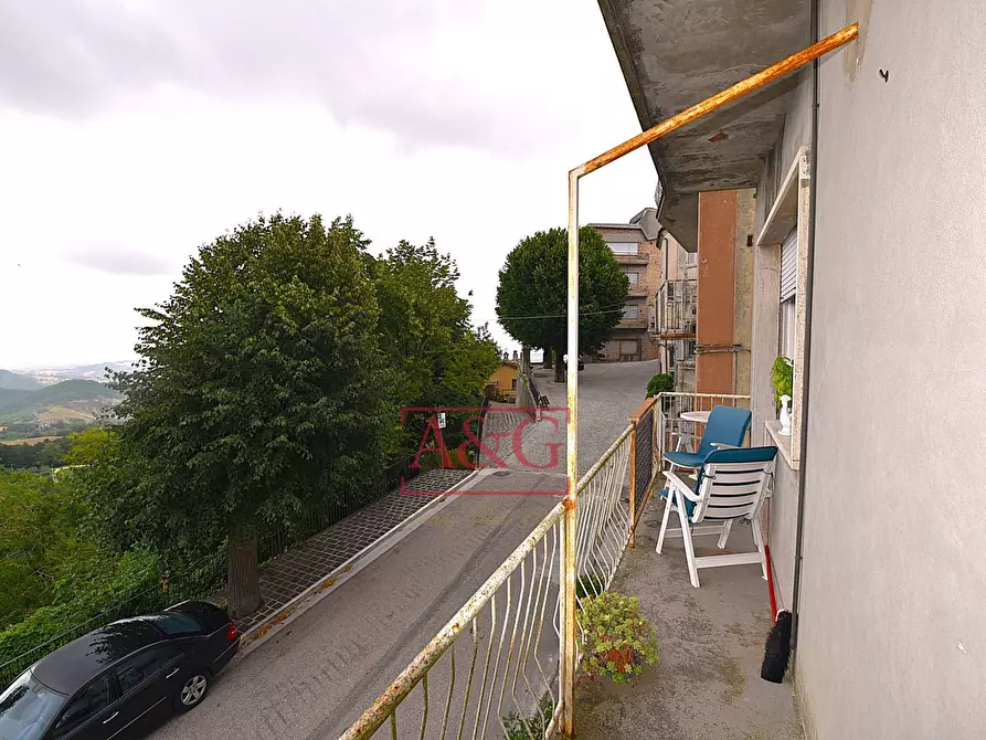 Immagine 16 di Appartamento in vendita  in Via Roma a Montefalcone Appennino
