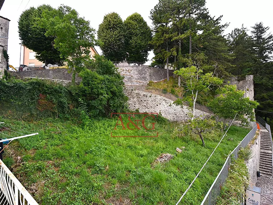 Immagine 18 di Appartamento in vendita  in Via Roma a Montefalcone Appennino