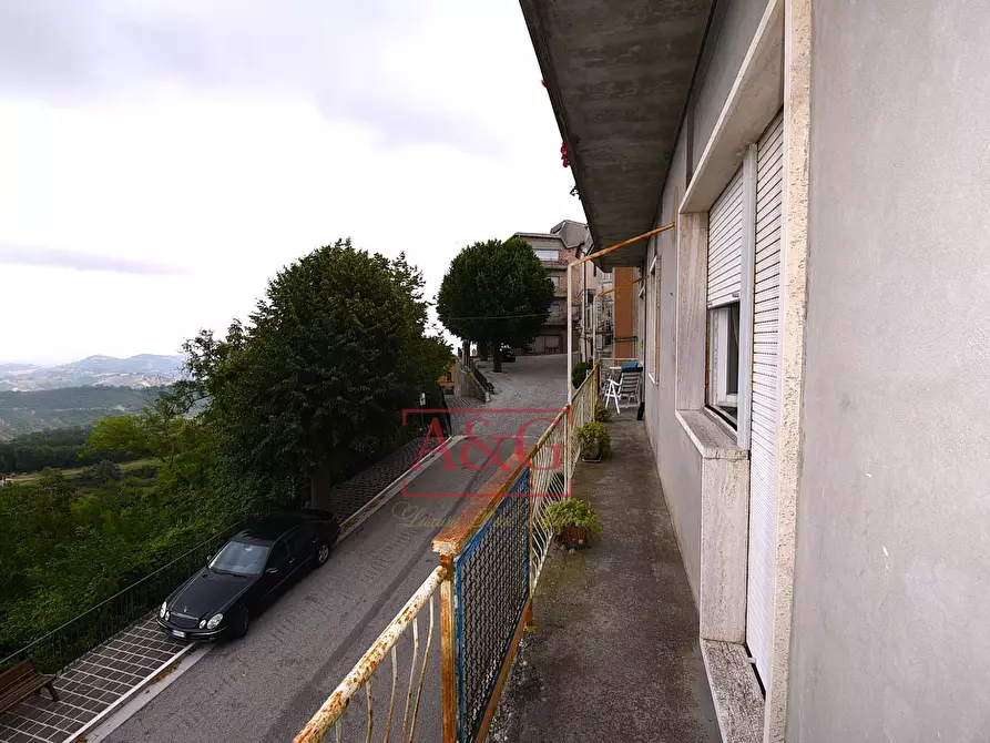Immagine 20 di Appartamento in vendita  in Via Roma a Montefalcone Appennino