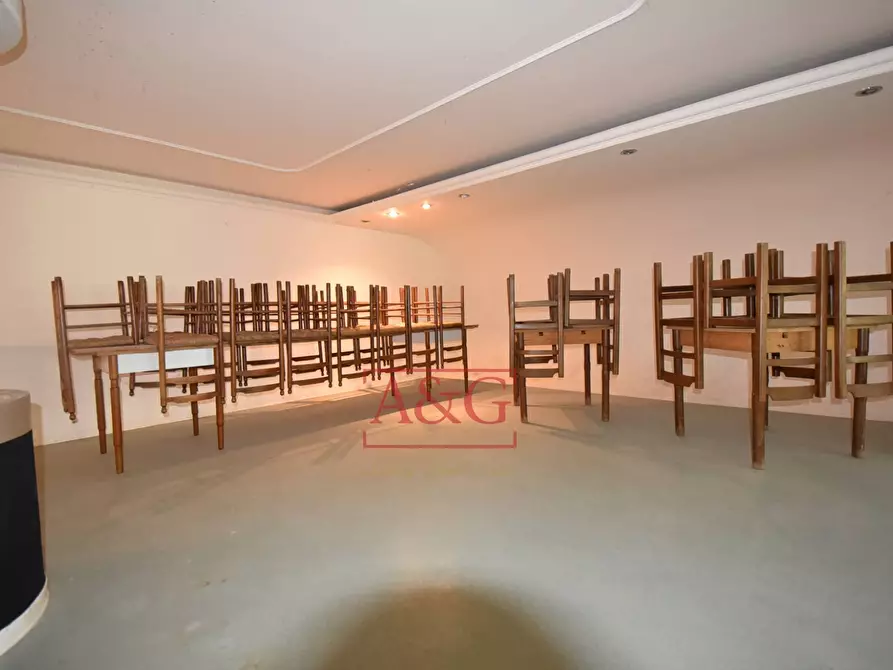 Immagine 46 di Appartamento in vendita  in Via Roma a Montefalcone Appennino