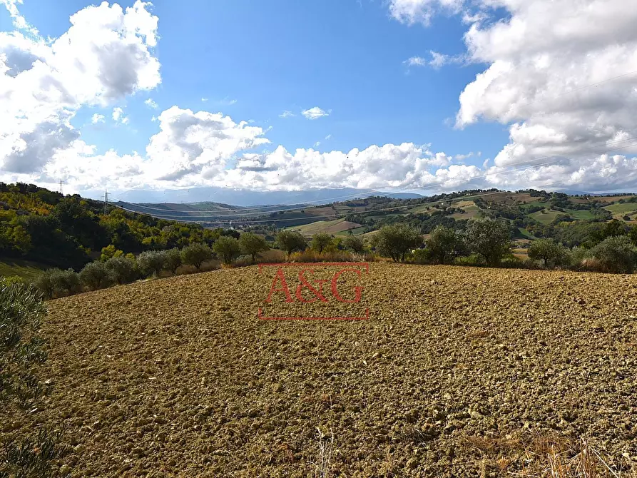 Immagine 10 di Casa indipendente in vendita  in Contrada Fiastra a Ripe San Ginesio