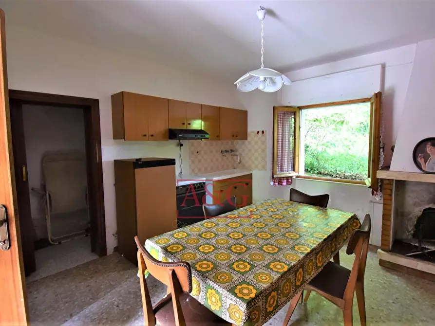 Immagine 4 di Casa indipendente in vendita  in villa campo di masci 7 a Amandola