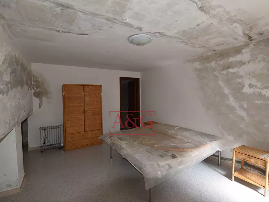 Immagine 12 di Casa indipendente in vendita  in villa campo di masci 7 a Amandola