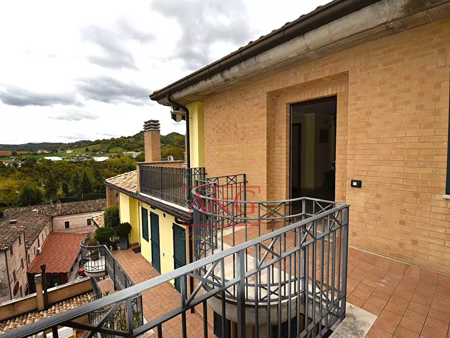 Immagine 9 di Appartamento in vendita  in Via Angelo Biondi 2 a Amandola