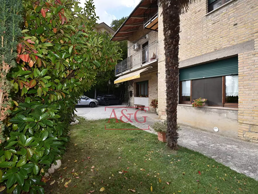 Immagine 4 di Appartamento in vendita  in via john kennedy 4 a Amandola