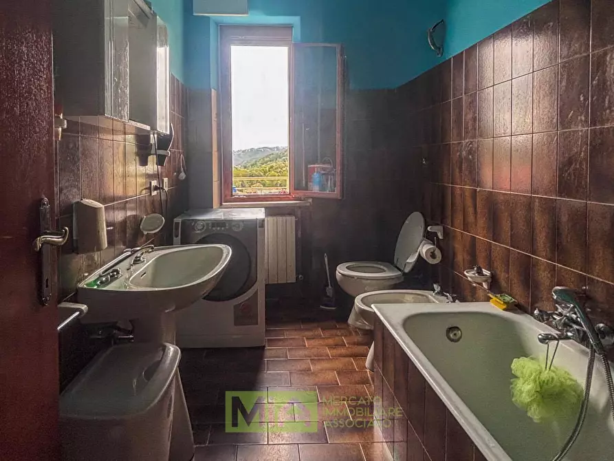 Immagine 10 di Appartamento in vendita  in Via Della Repubblica 31 a Comunanza