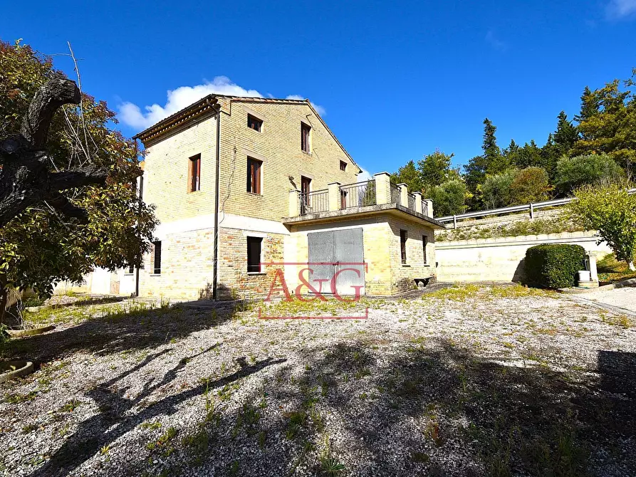 Immagine 8 di Casa indipendente in vendita  in Via Vincenzo Bellini a Falerone