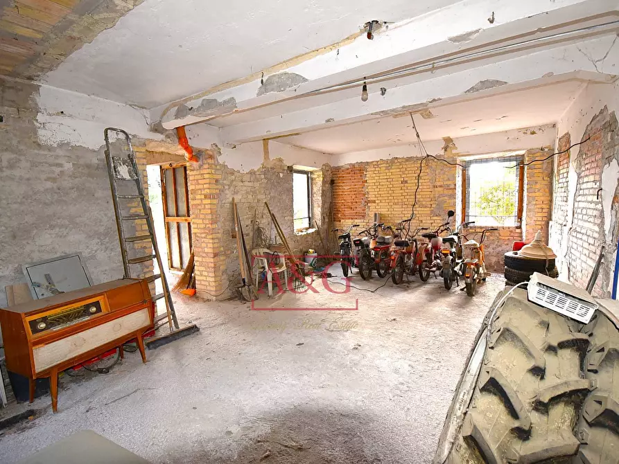 Immagine 20 di Casa indipendente in vendita  in Via Vincenzo Bellini a Falerone