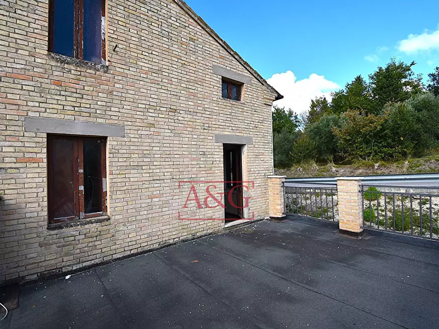 Immagine 29 di Casa indipendente in vendita  in Via Vincenzo Bellini a Falerone