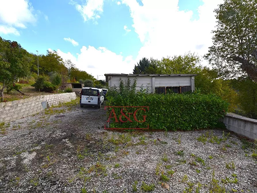 Immagine 34 di Casa indipendente in vendita  in Via Vincenzo Bellini a Falerone