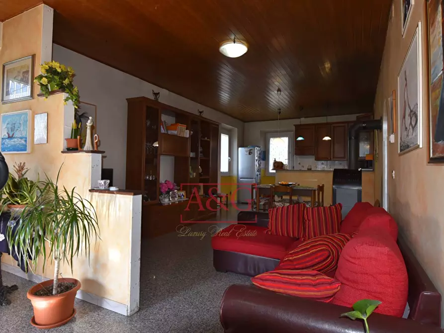 Immagine 5 di Rustico / casale in vendita  in Contrada Piane di Monteverde 49 a Montegiorgio