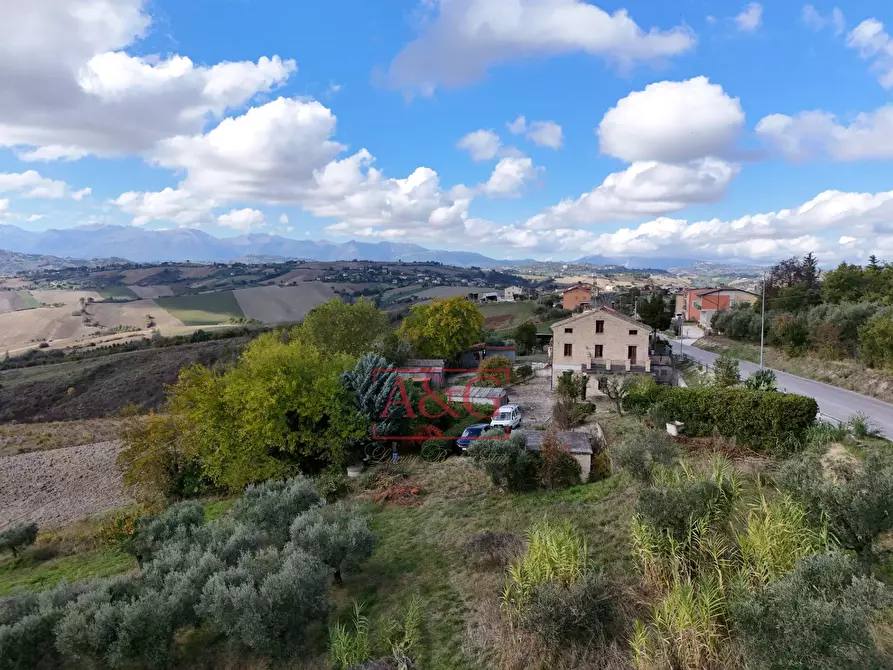 Immagine 5 di Casa indipendente in vendita  in Via Vincenzo Bellini a Falerone