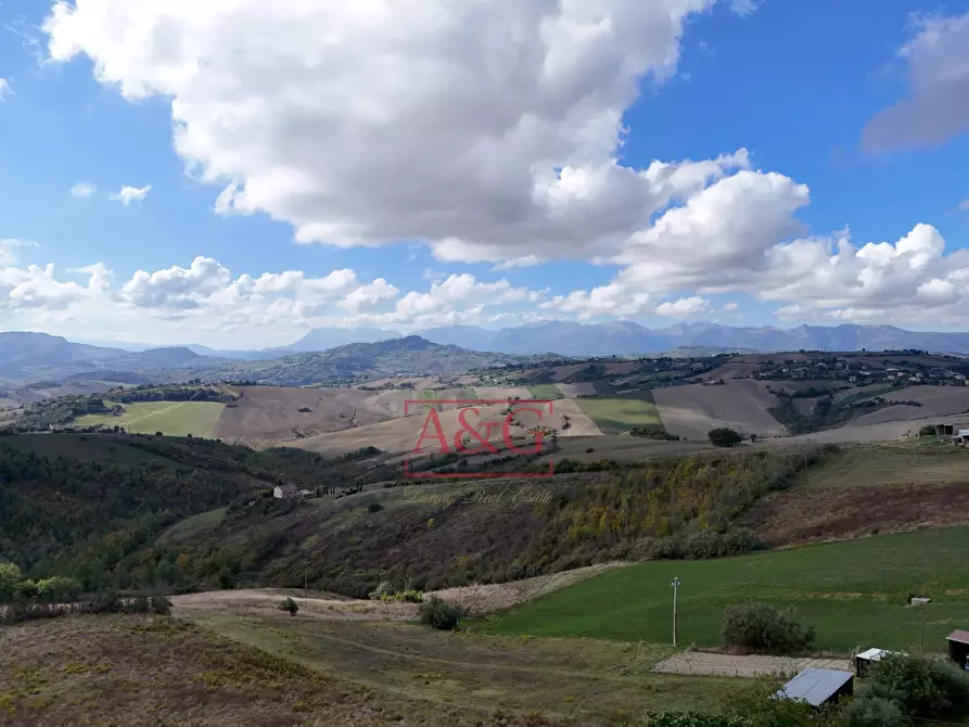 Immagine 38 di Casa indipendente in vendita  in Via Vincenzo Bellini a Falerone