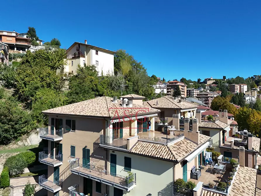 Immagine 7 di Appartamento in vendita  in Via Angelo Biondi 2 a Amandola