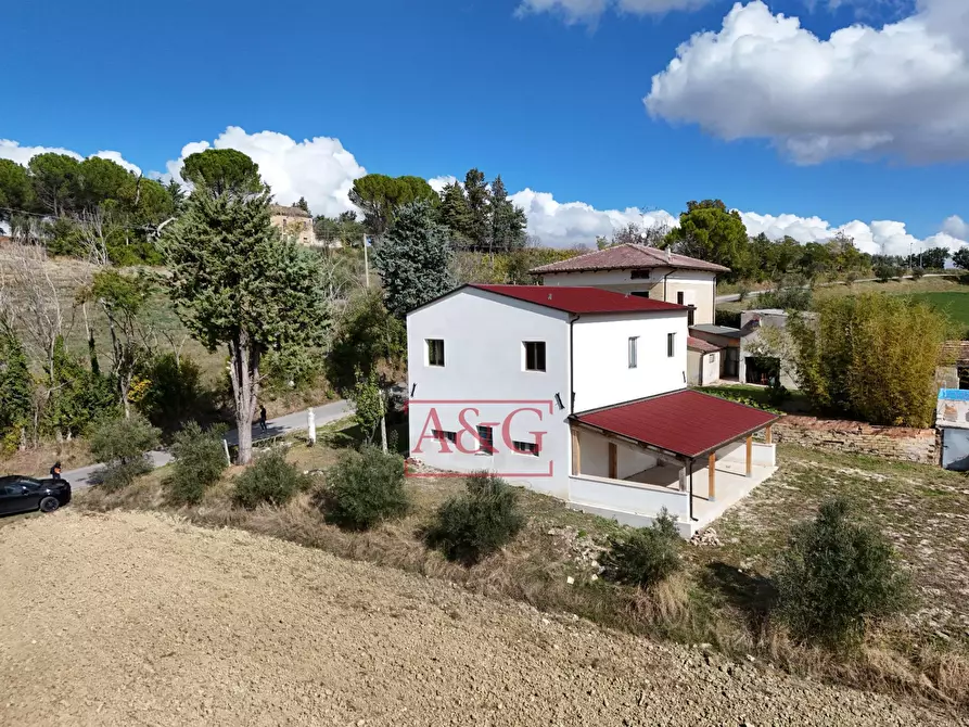 Immagine 19 di Casa indipendente in vendita  in Contrada Fiastra a Ripe San Ginesio