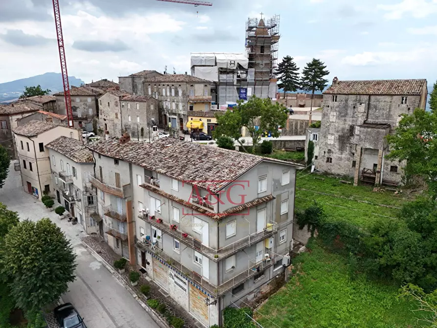 Immagine 5 di Appartamento in vendita  in Via Roma a Montefalcone Appennino