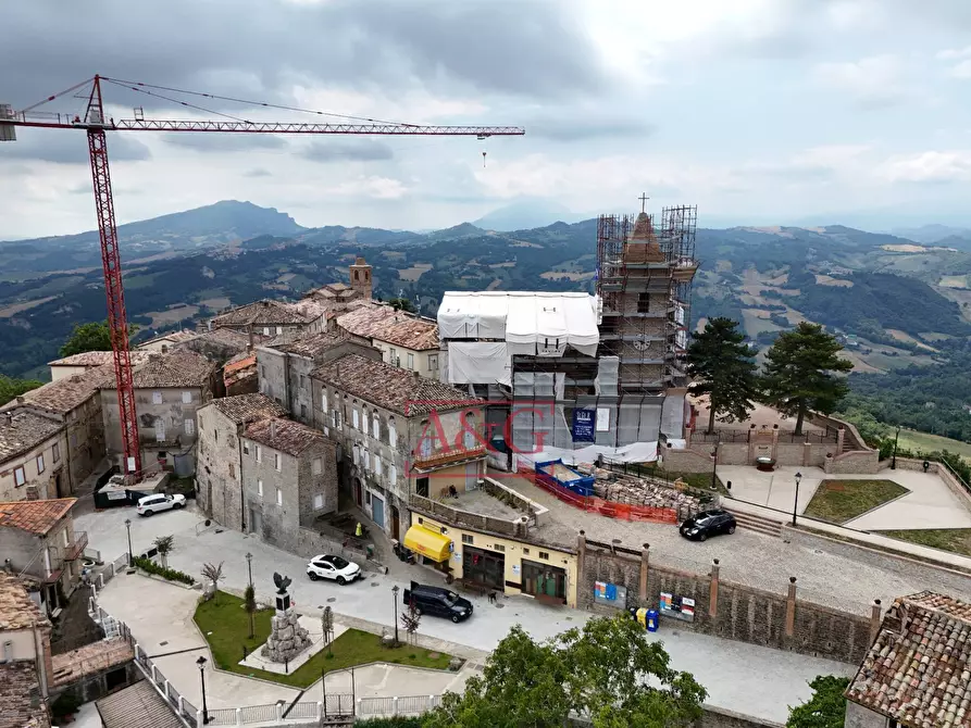 Immagine 59 di Appartamento in vendita  in Via Roma a Montefalcone Appennino
