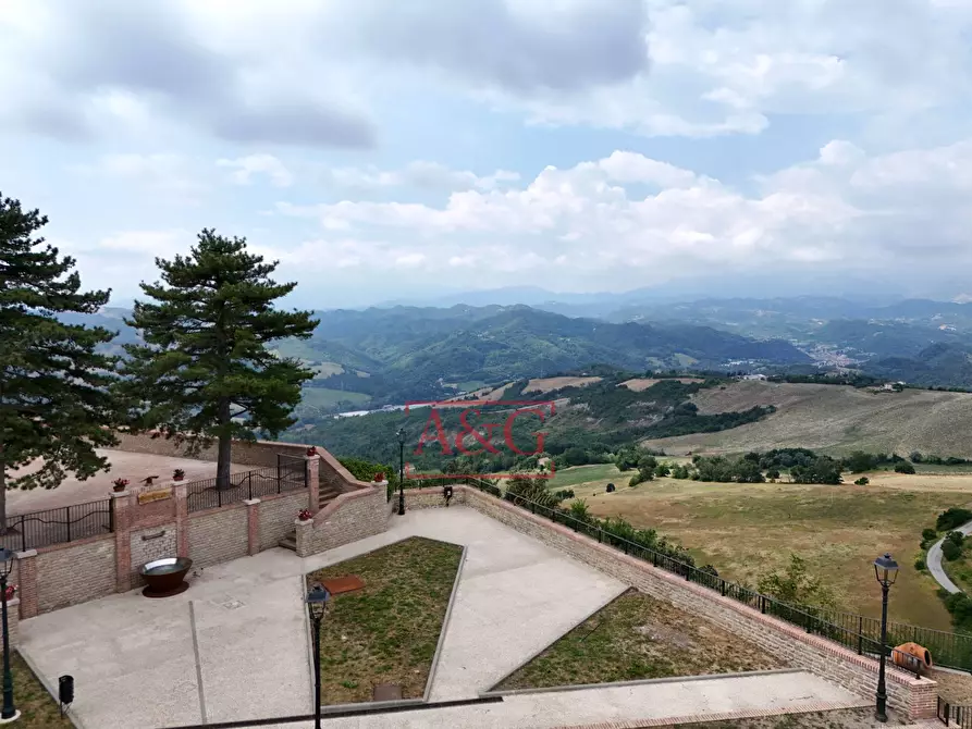 Immagine 51 di Appartamento in vendita  in Via Roma a Montefalcone Appennino