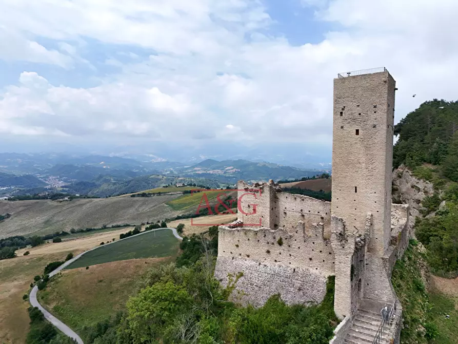 Immagine 55 di Appartamento in vendita  in Via Roma a Montefalcone Appennino