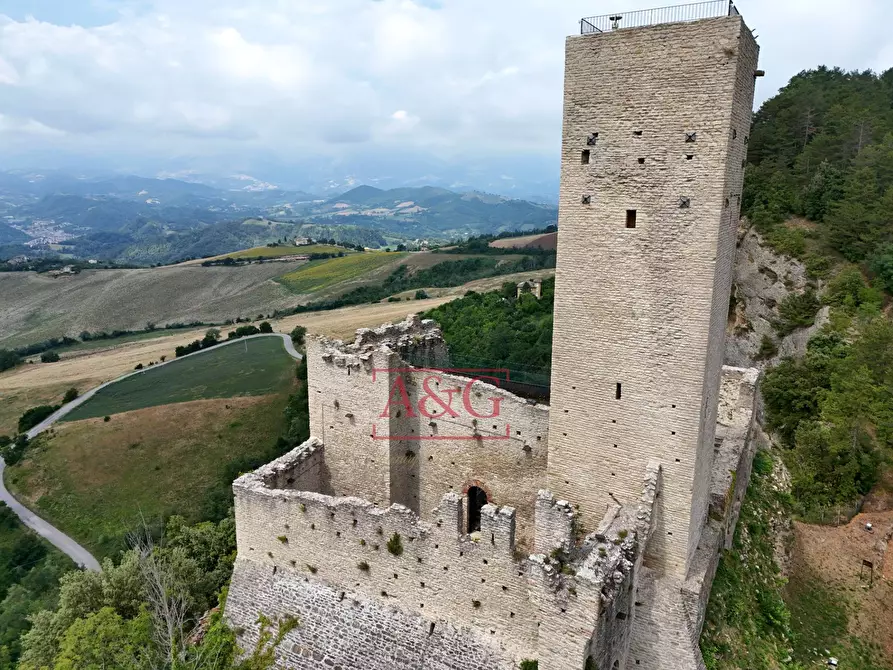 Immagine 57 di Appartamento in vendita  in Via Roma a Montefalcone Appennino