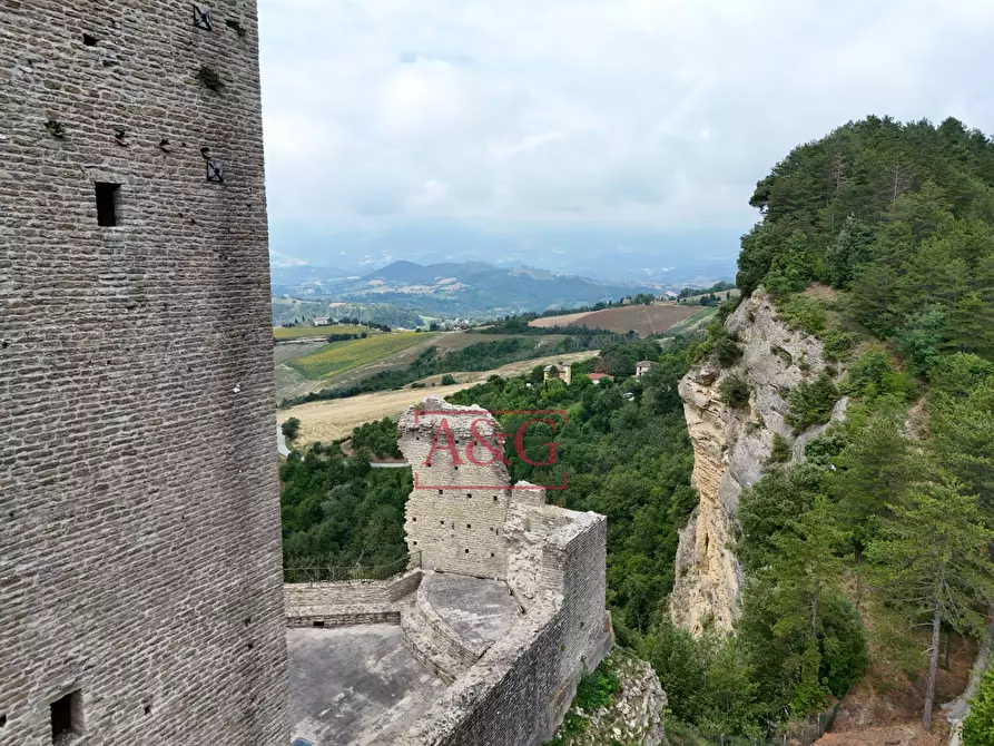 Immagine 53 di Appartamento in vendita  in Via Roma a Montefalcone Appennino