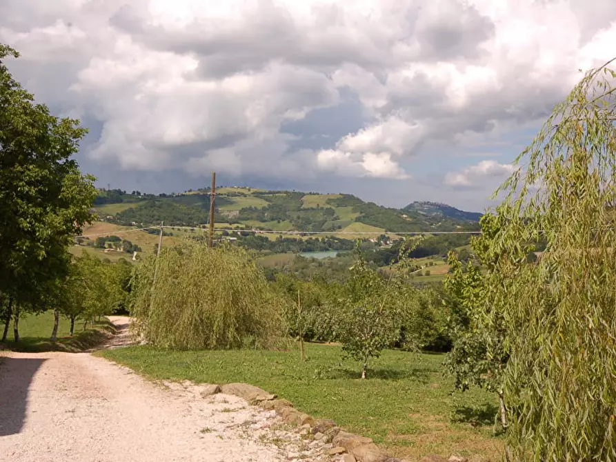 Immagine 58 di Rustico / casale in vendita  in VILLA CACCIANEBBIA a Amandola