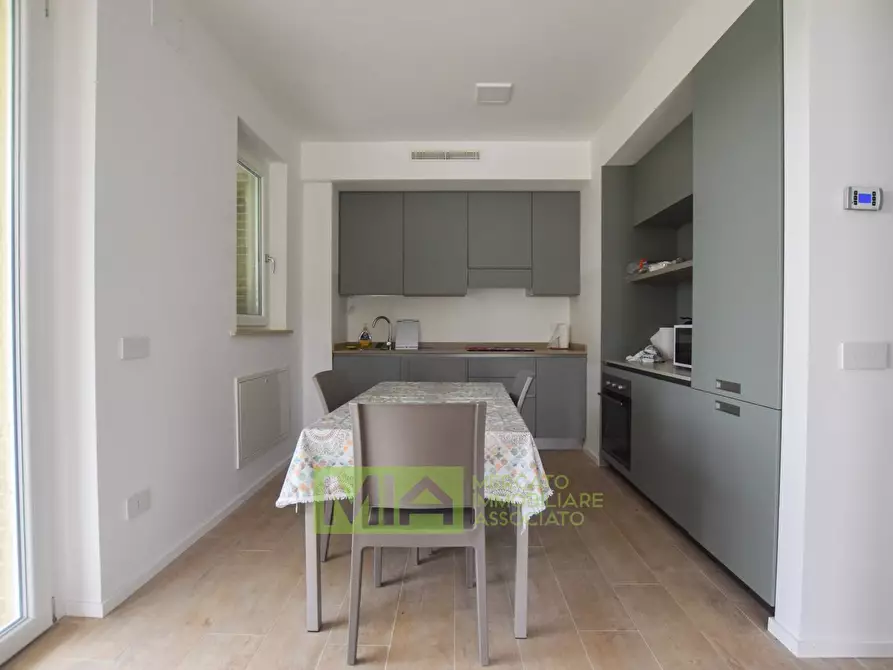 Immagine 16 di Villa in vendita  a Campofilone