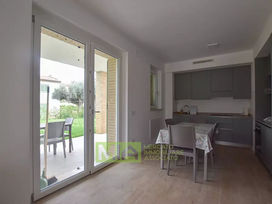 Immagine 17 di Villa in vendita  a Campofilone