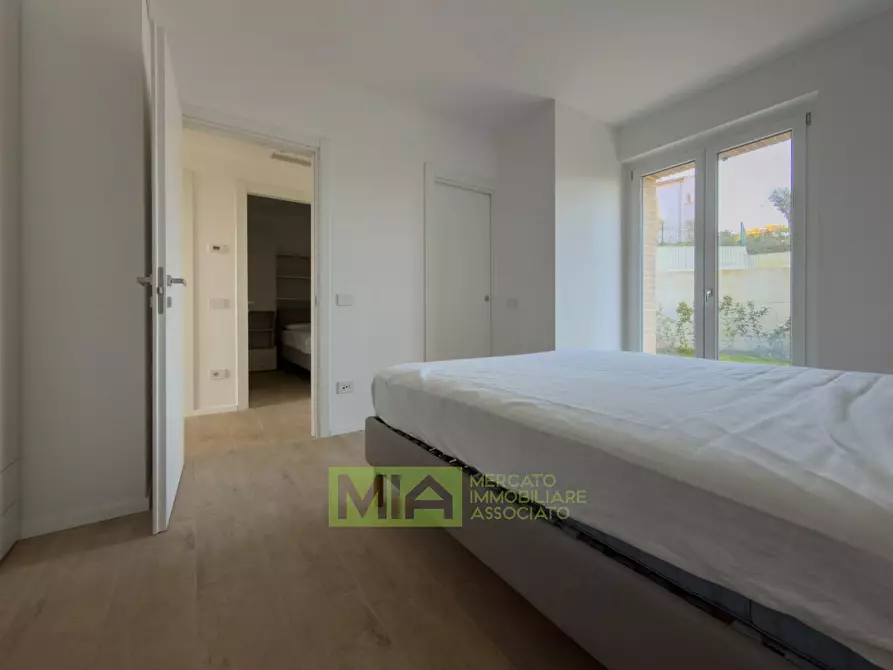 Immagine 37 di Villa in vendita  a Campofilone