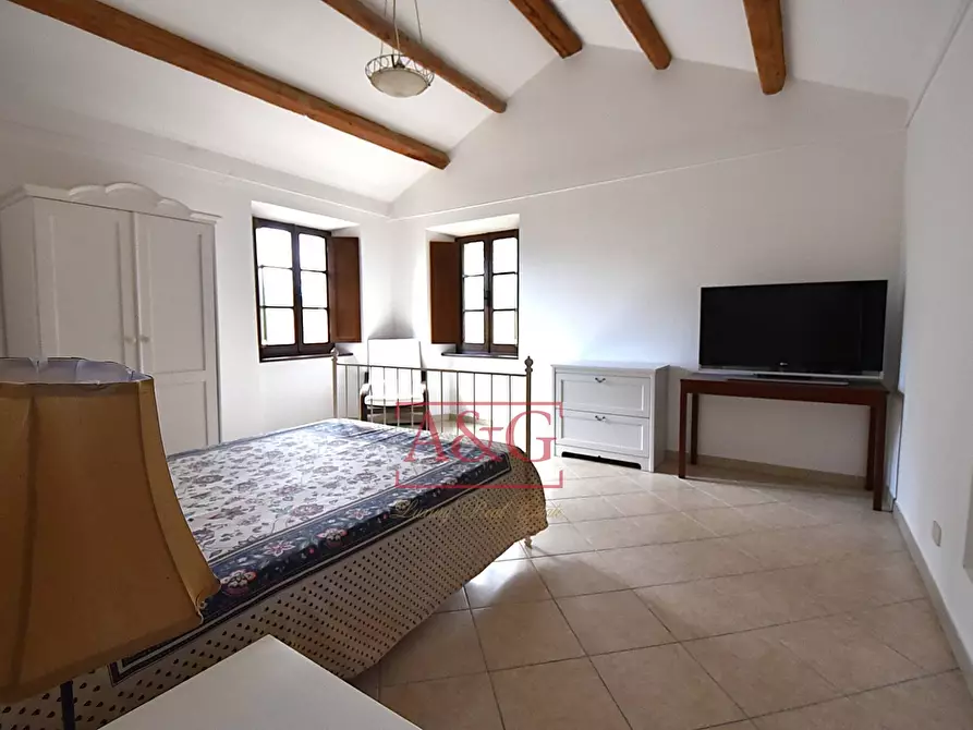 Immagine 21 di Rustico / casale in vendita  in CONTRADA FAVETO a Montefalcone Appennino