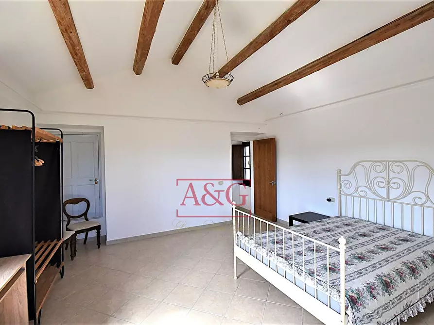 Immagine 26 di Rustico / casale in vendita  in CONTRADA FAVETO a Montefalcone Appennino