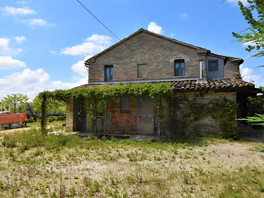 Immagine 57 di Rustico / casale in vendita  in Frazione Montefiore a Recanati
