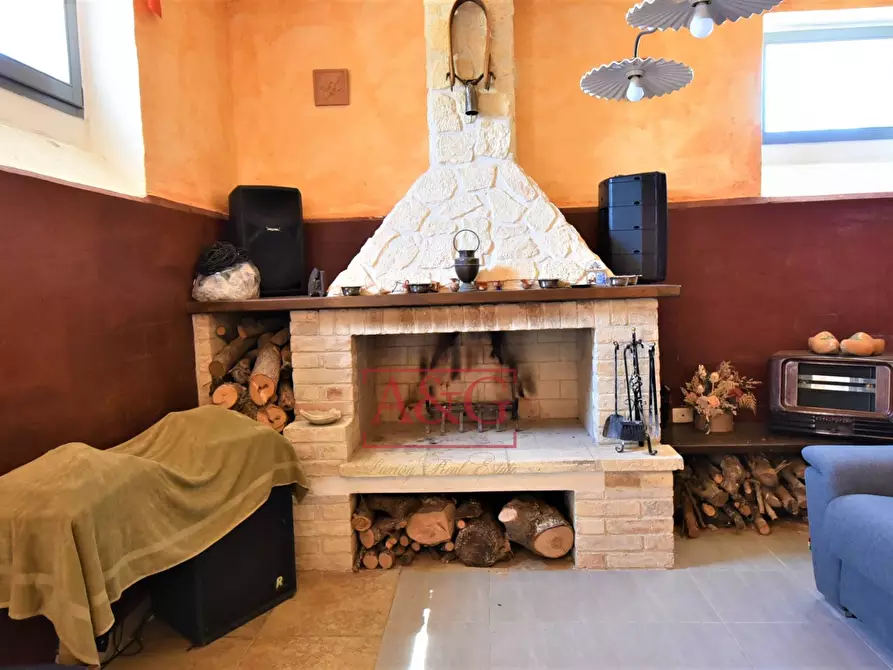 Immagine 8 di Rustico / casale in vendita  in Frazione Montefiore a Recanati