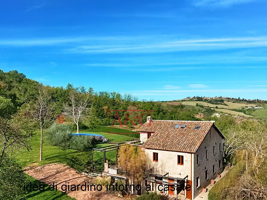 Immagine 1 di Rustico / casale in vendita  in VILLA CACCIANEBBIA a Amandola