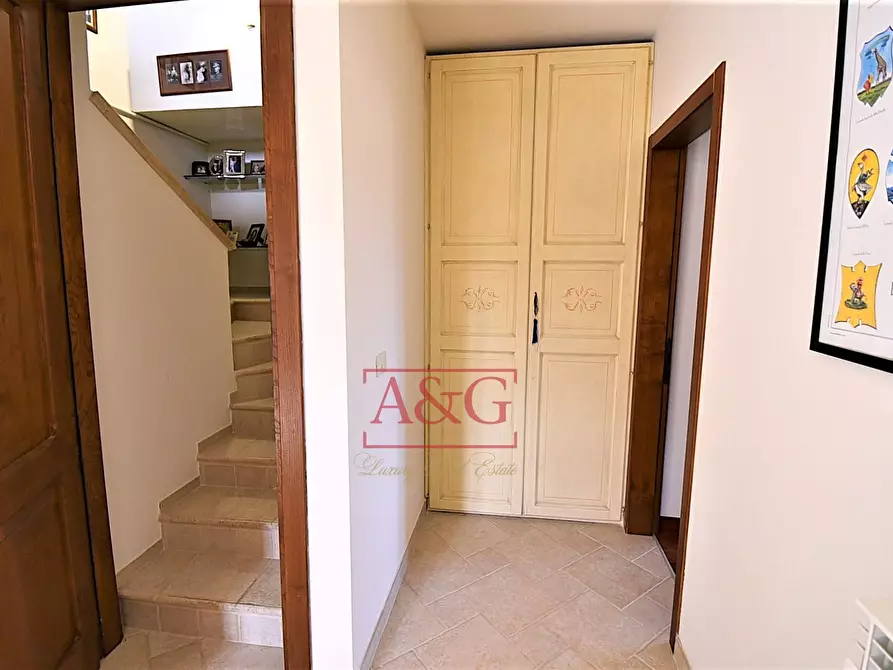 Immagine 39 di Rustico / casale in vendita  in VILLA CACCIANEBBIA a Amandola